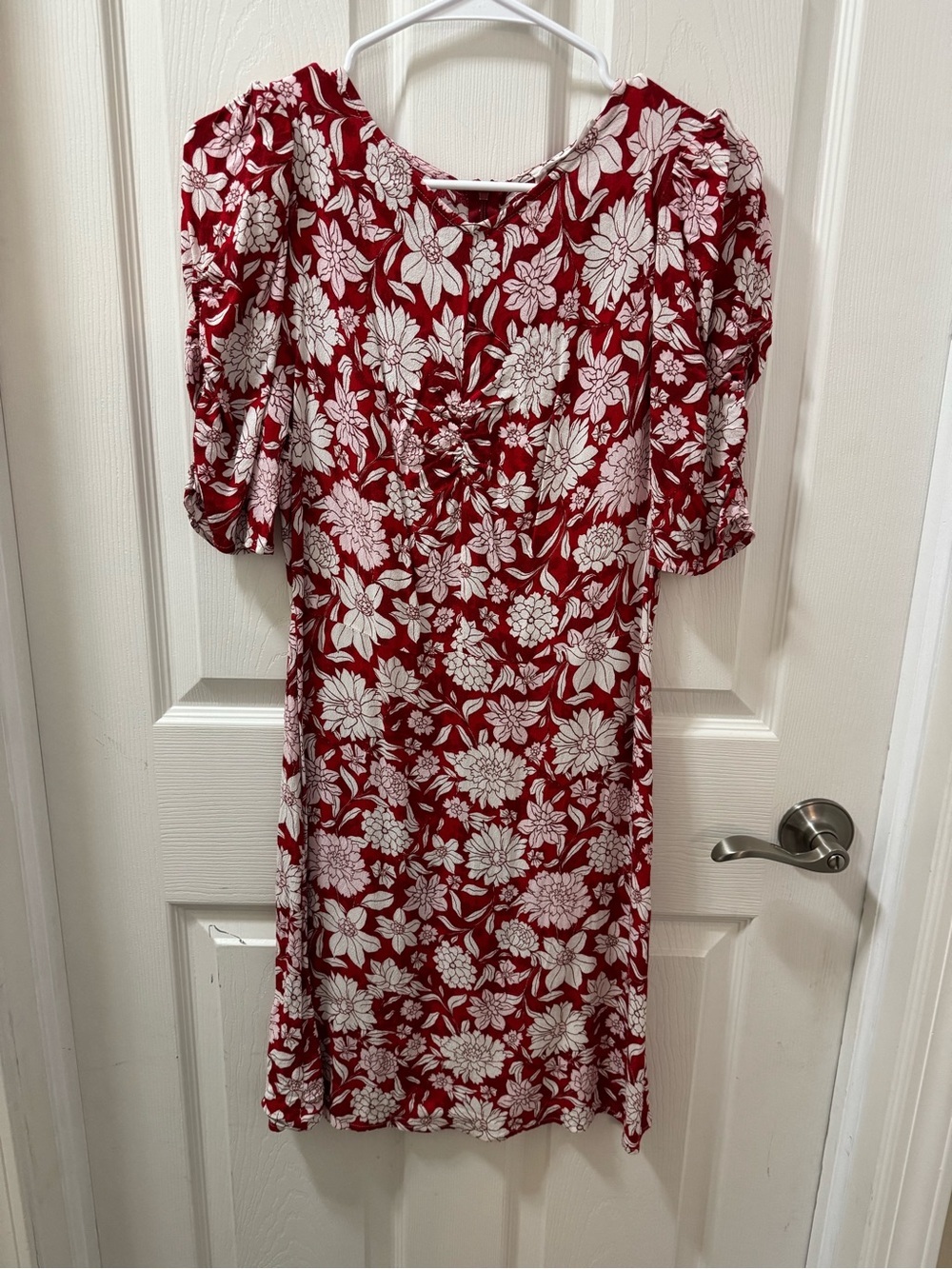 MANGO Women Red & White Floral Print Puff Sleeves A-Line Dress Size 4 - Picture 4 of 12